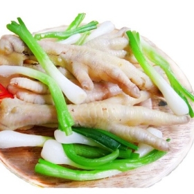 Chân gà hấp hành gừng