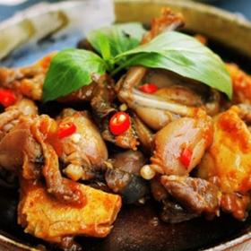 Éch sốt bơ cay