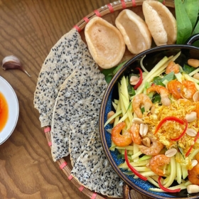 Gỏi Xoài Tôm Khô