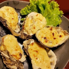 Hàu sữa nướng phô mai