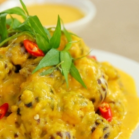 Ốc hương sốt trứng muối