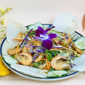 Tôm đất xào lá chanh